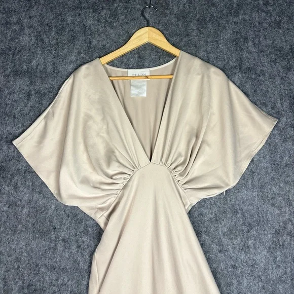 BHLDN Cream V-Neck Maxi Dress with Draped Size 2 - Picture 11 of 14